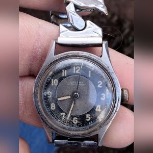 Vintage Hialeah military-style watch from the World War II era Working Condition
